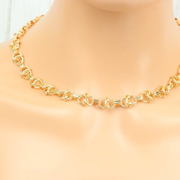 "Minimalist & Elegant Necklace Chain – Perfect for Women & Girls | UNVRC1657 - Picture 10 of 10